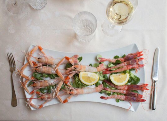 Cruditè di scampi e gamberi rossi