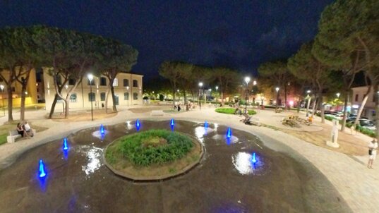 P.zza Carducci, Cecina